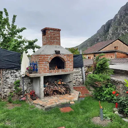 Guest house Sanja 3*