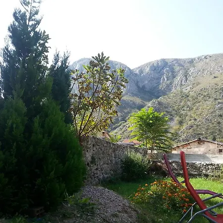 Sanja Guest house