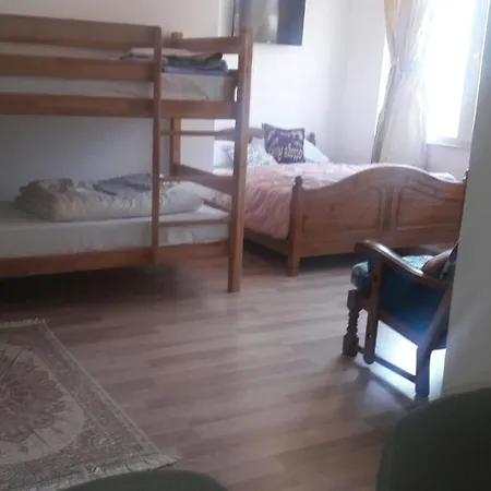 Sanja Πανσιόν